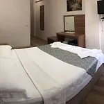 Cenka Ephesus Bed & Breakfast 4*